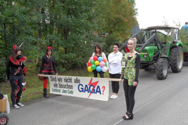 sonntag_umzug_kirmes_2010_269_20160830_2001262122