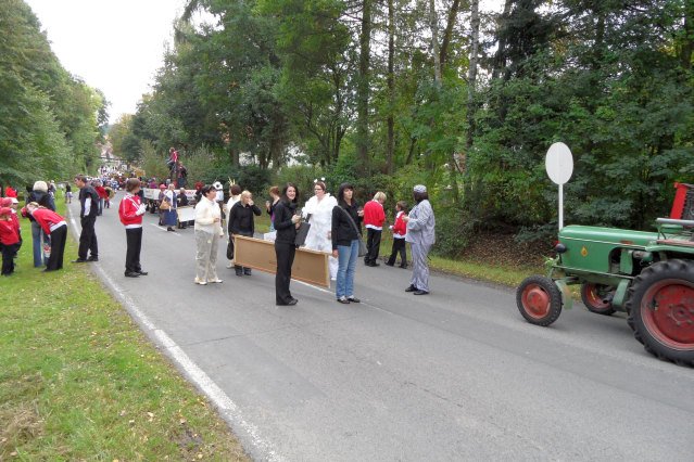 sonntag_umzug_kirmes_2010_270_20160830_1230819641