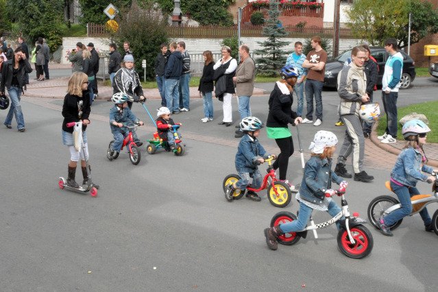 sonntag_umzug_kirmes_2010_305_20160830_1054297384