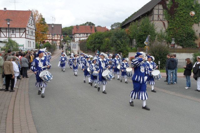 sonntag_umzug_kirmes_2010_311_20160830_1110421012