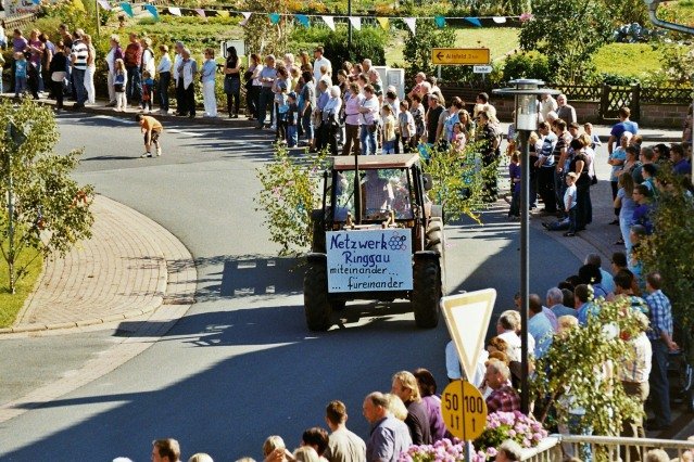 sonntag_umzug_kirmes_2011_118_20160831_1628734330
