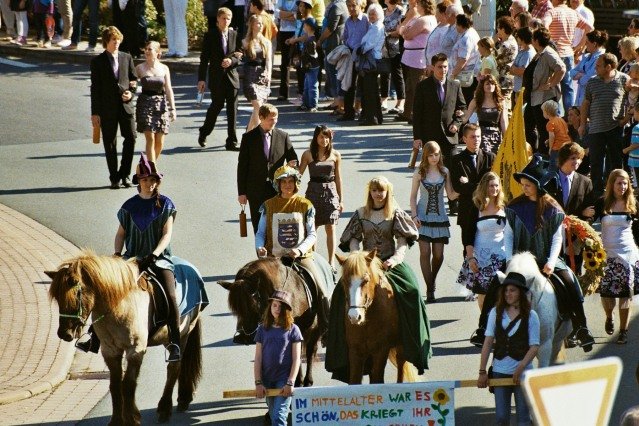 sonntag_umzug_kirmes_2011_34_20160831_1678347703